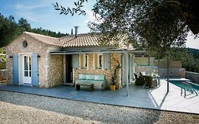 Aelia Cottage